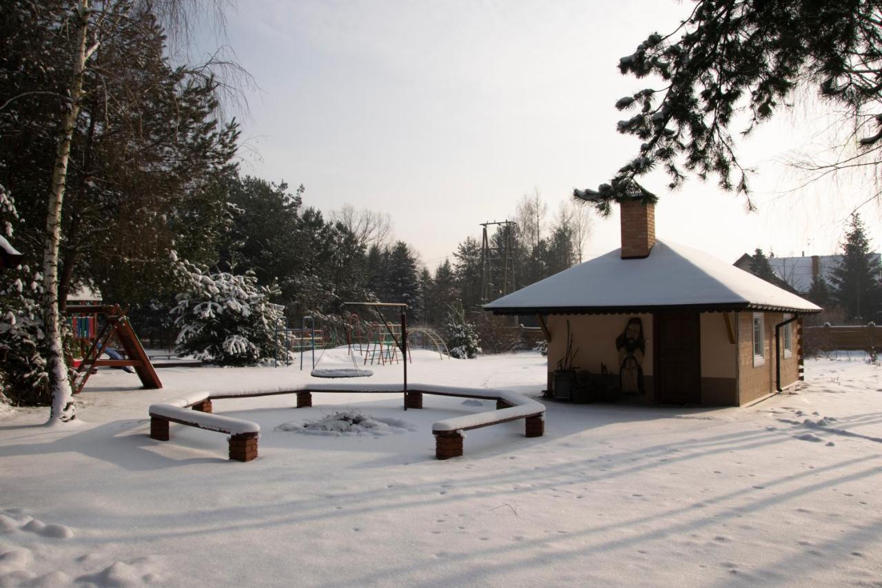 Dolina Bobrów Vila Siennica Exterior foto